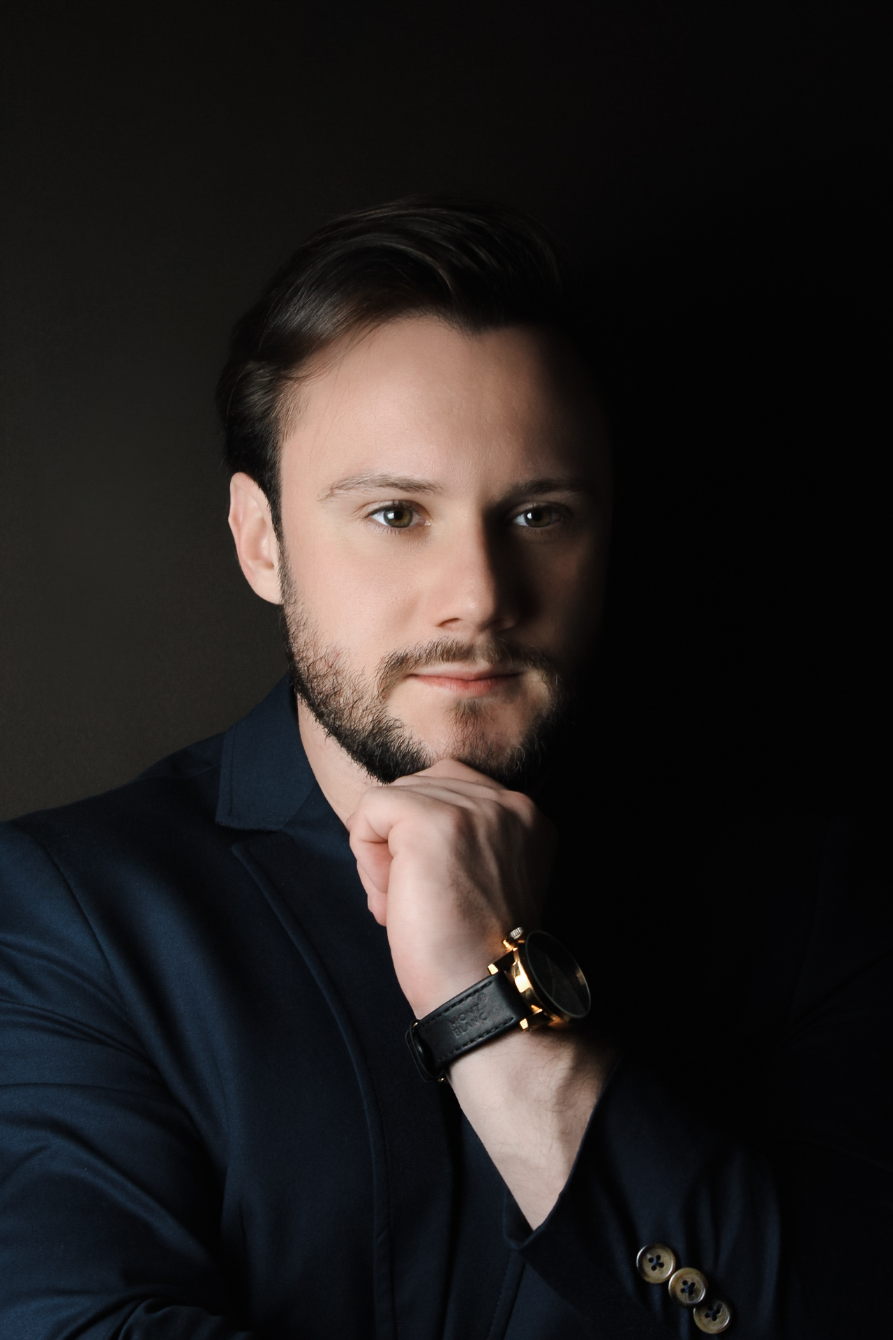 Retrato de Tiago Dallabrida, fundador da Sales4 Growth.